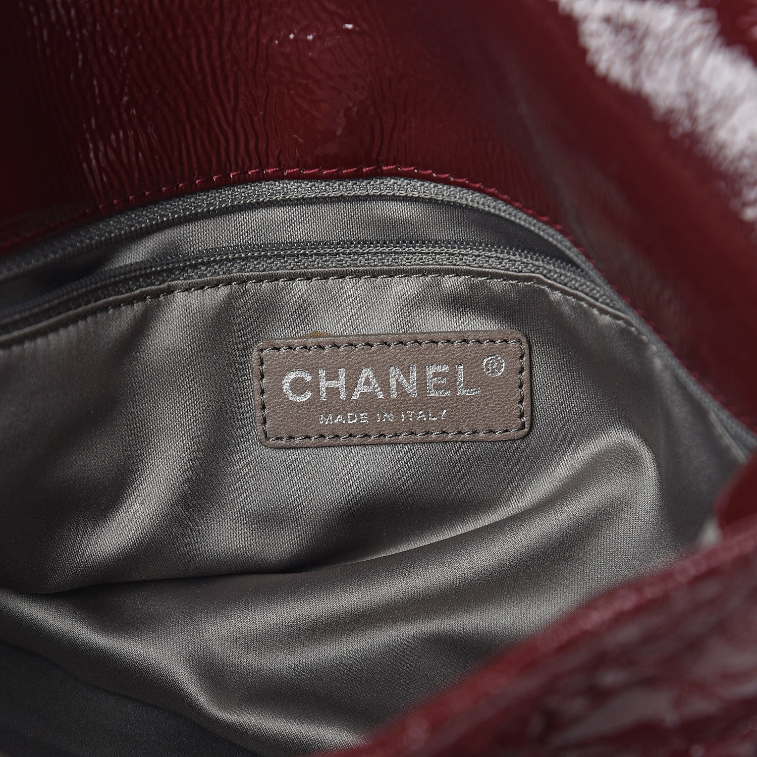 Chanel Vinyl Jumbo Rock in Moscow Dark Red 6 of 10