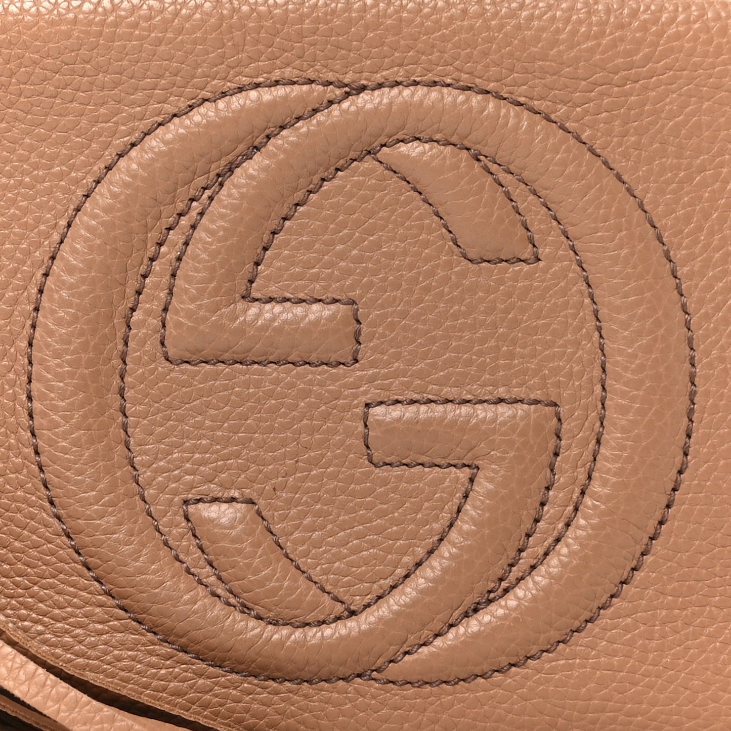 Pebbled Calfskin Small Soho Disco Bag Camelia