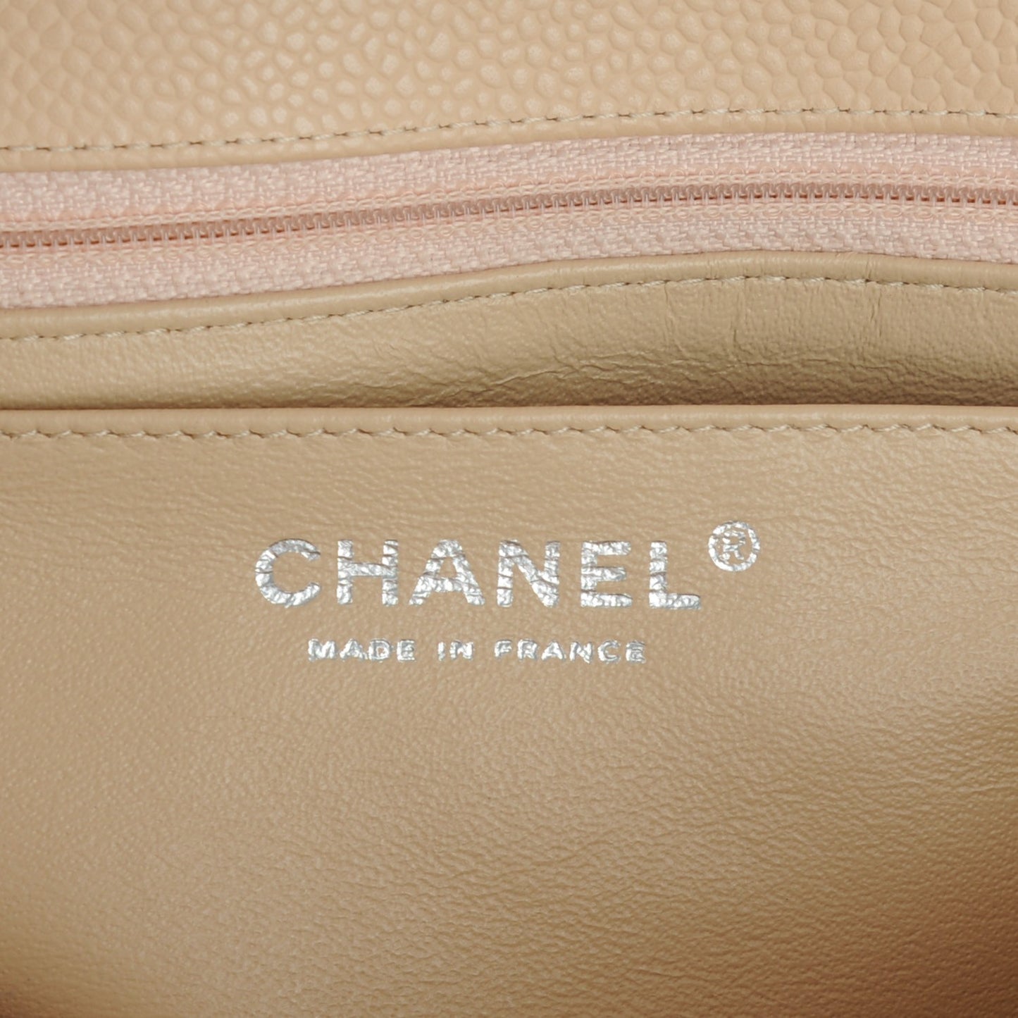 Caviar Quilted Jumbo Single Flap Beige Clair