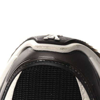 Louis Vuitton Monogram Calfskin Run 55 Sneakers 40 Black 9 of 9