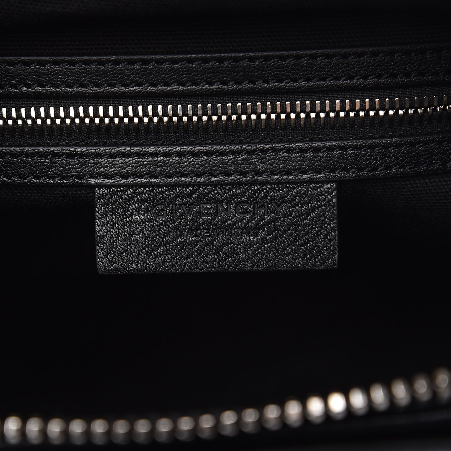 Sugar Goatskin Small Antigona Black