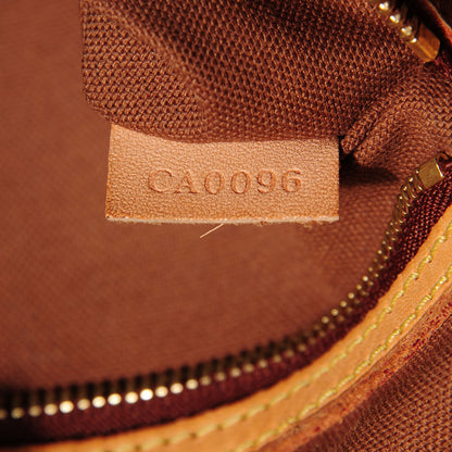 Louis Vuitton Monogram Batignolles Horizontal 5 of 7