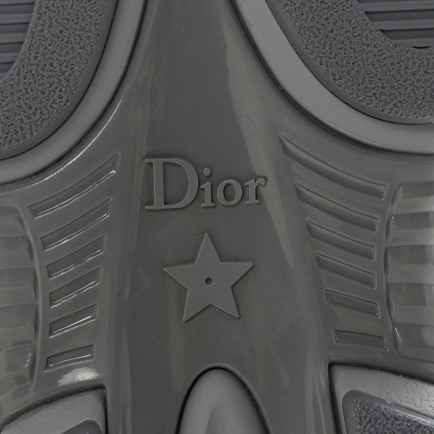 Technical Mesh Dior Chrono Sneakers 38 Silver