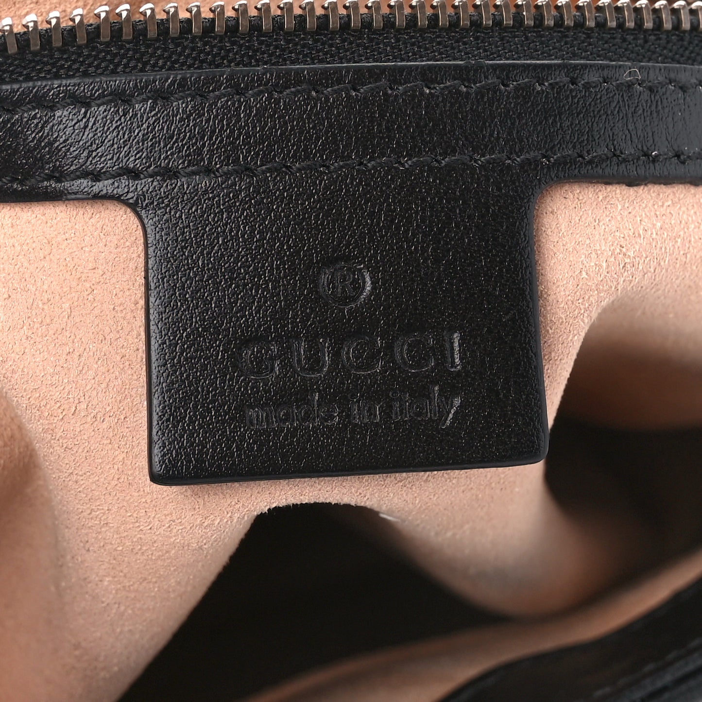 Calfskin Matelasse Medium GG Marmont Shoulder Bag Black