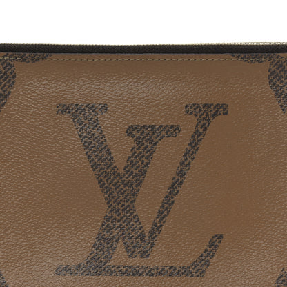 Louis Vuitton Reverse Monogram Giant Double Zip Pochette 6 of 9