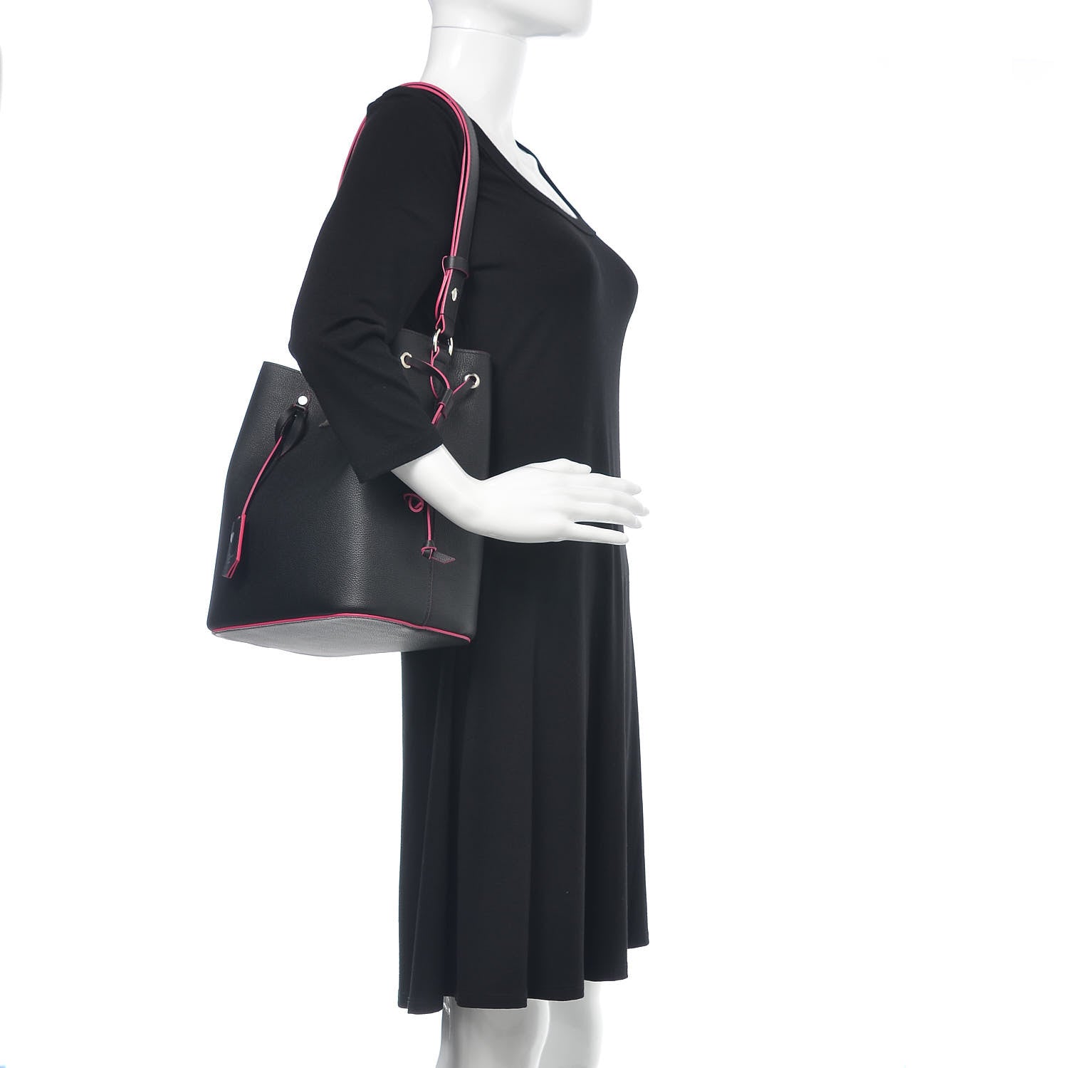 Louis Vuitton Calfskin Lockme Bucket Black 2 of 15