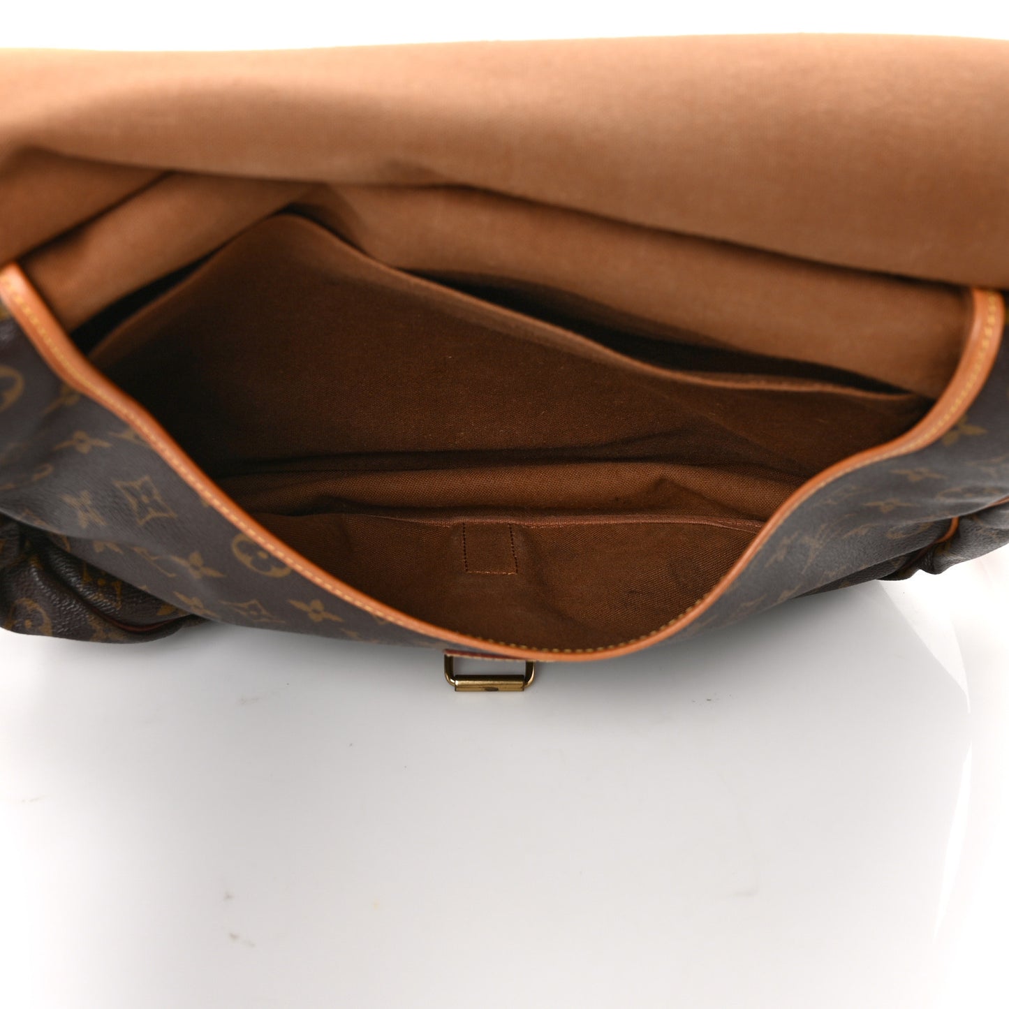 Monogram Saumur 35