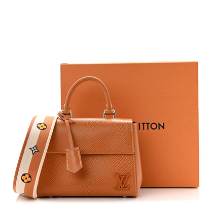 Louis Vuitton Epi Cluny Mini Gold Honey 19 of 19