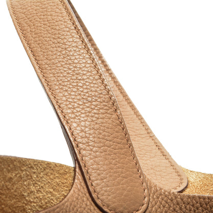 Hermes Taurillon Clemence Picotin 18 PM Biscuit 9 of 10