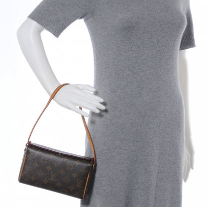 Louis Vuitton Monogram Recital 2 of 8