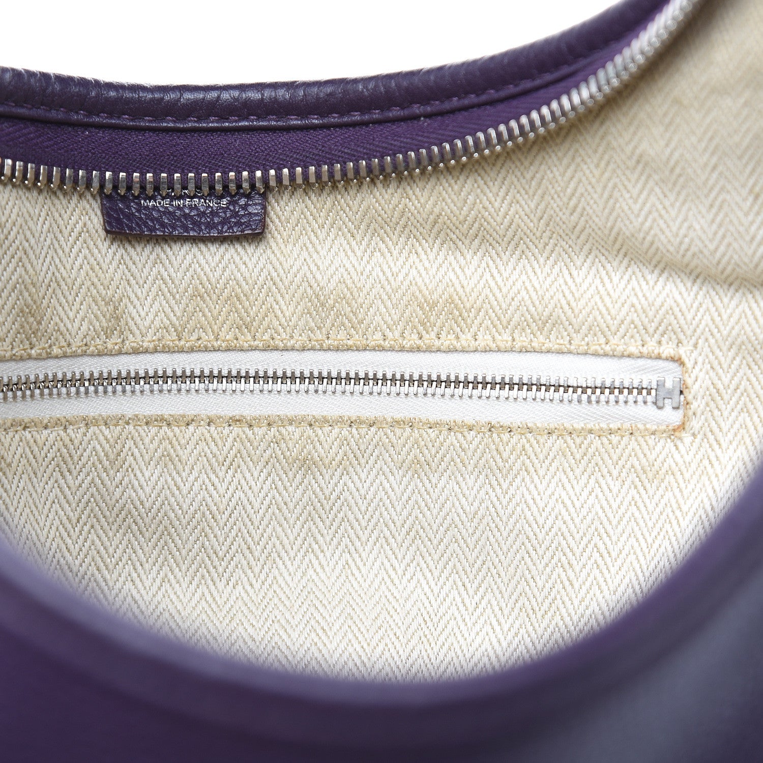 Hermes Taurillon Clemence Gao Raisin 11 of 12