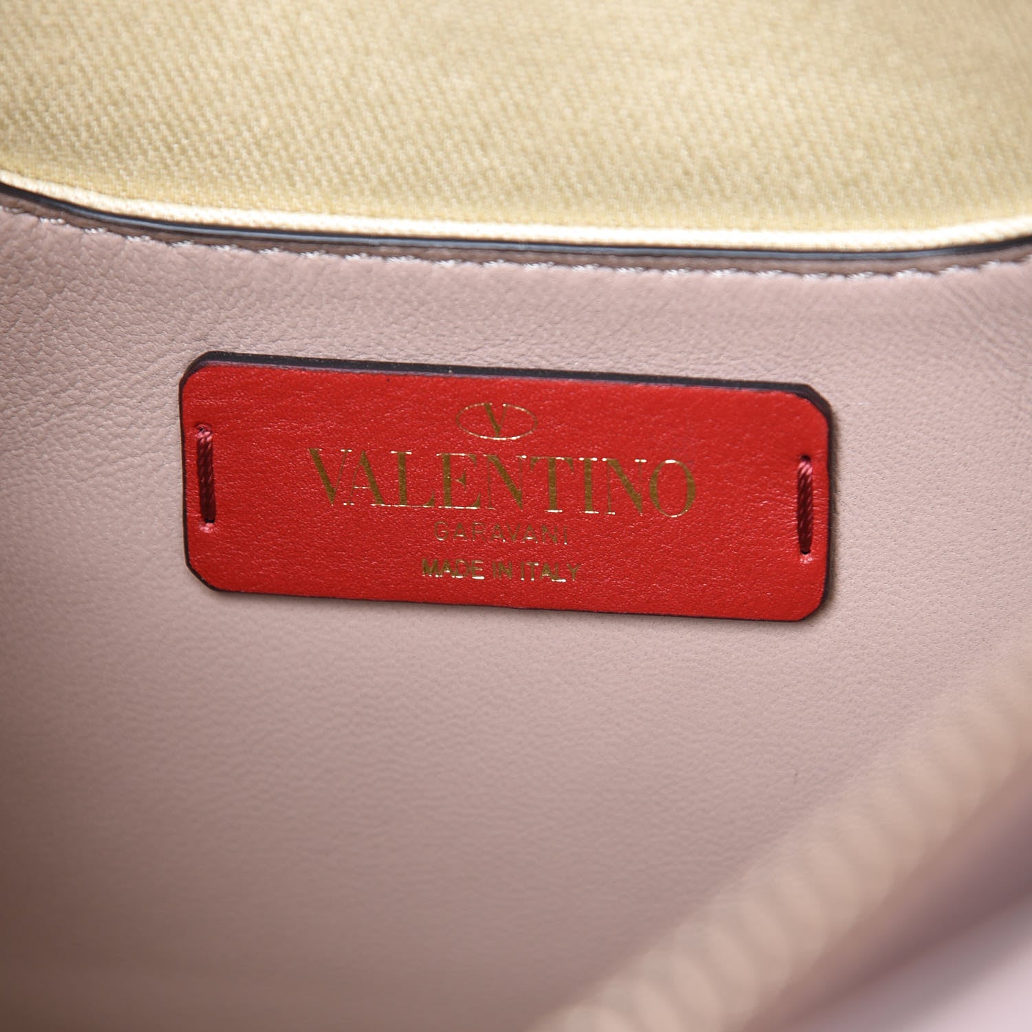 Valentino Garavani Nappa Candystud Shoulder Bag Poudre 8 of 8
