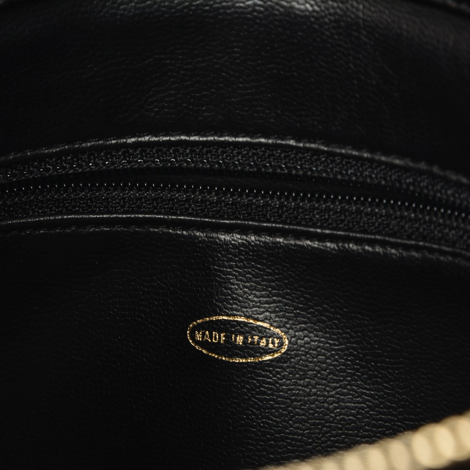 Chanel Patent CC Shoulder Bag Black 7 of 11