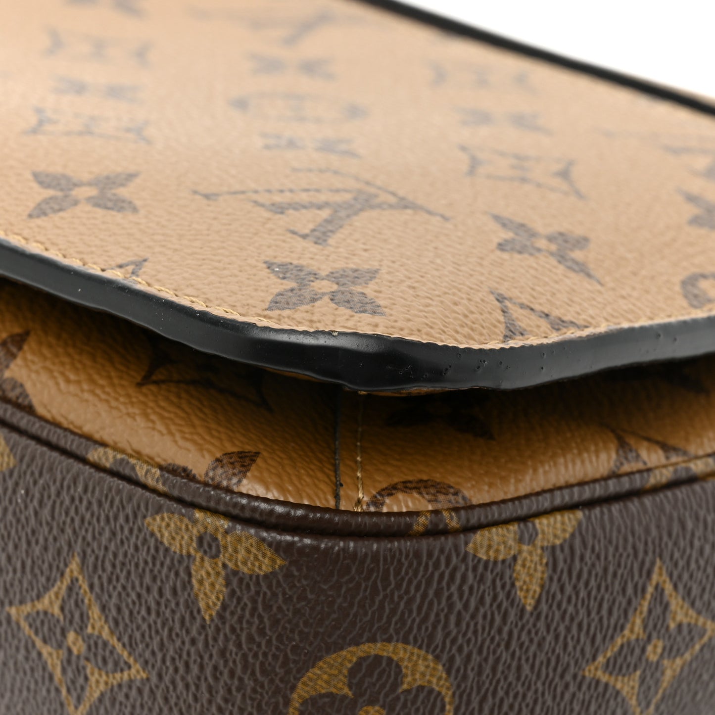 Reverse Monogram Pochette Metis