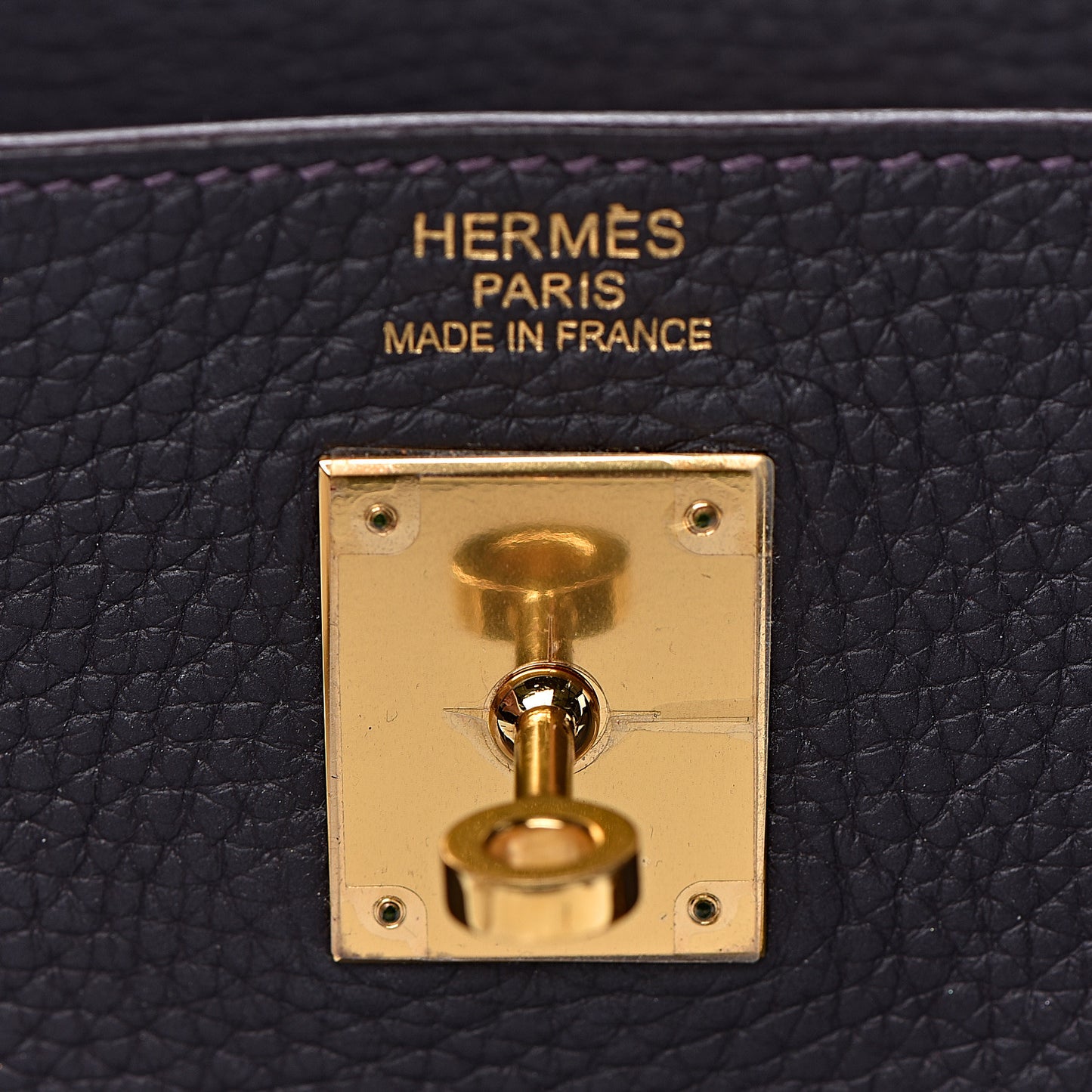Taurillon Clemence Kelly Retourne 35 Raisin