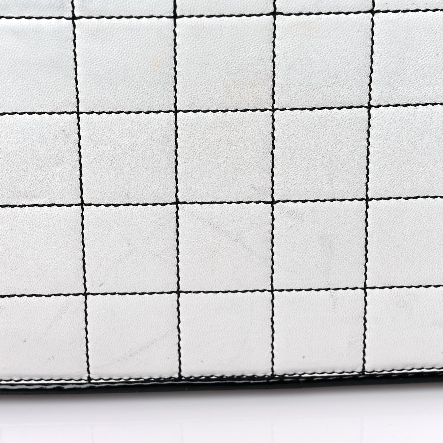 Lambskin Reissue Chocolate Bar Flap White Black