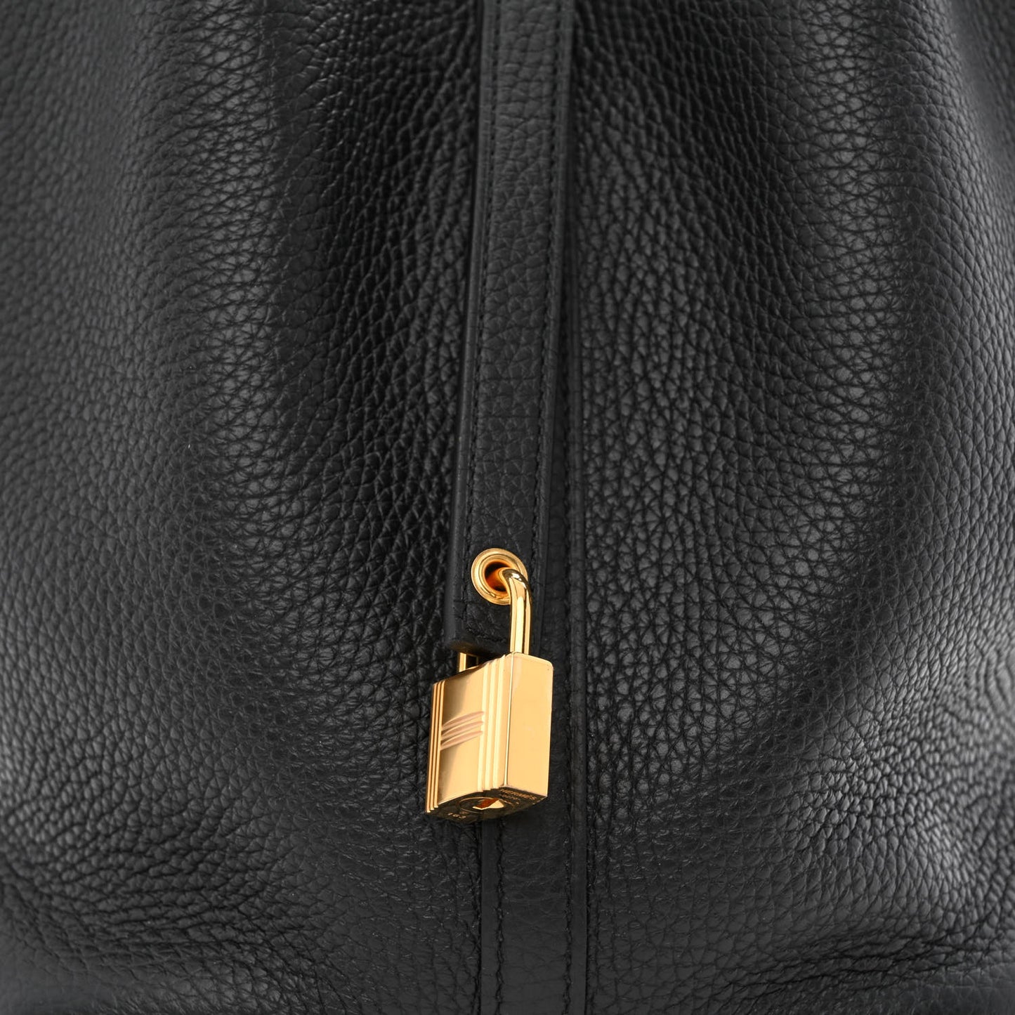 Taurillon Clemence Matte Alligator Picotin Lock Touch 22 MM Black