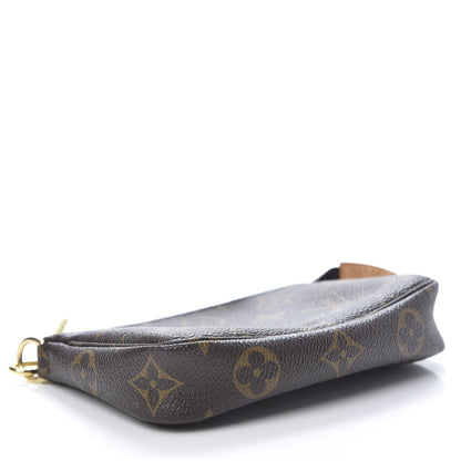 Louis Vuitton Monogram Mini Pochette Accessories 4 of 9