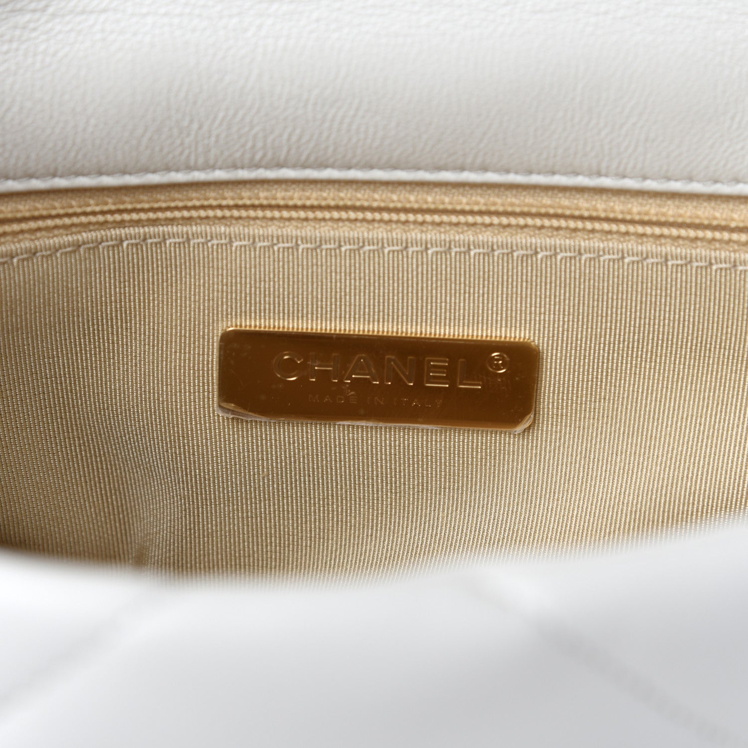 Chanel Goatskin Quilted Medium Chanel 19 Flap White 8 of 11
