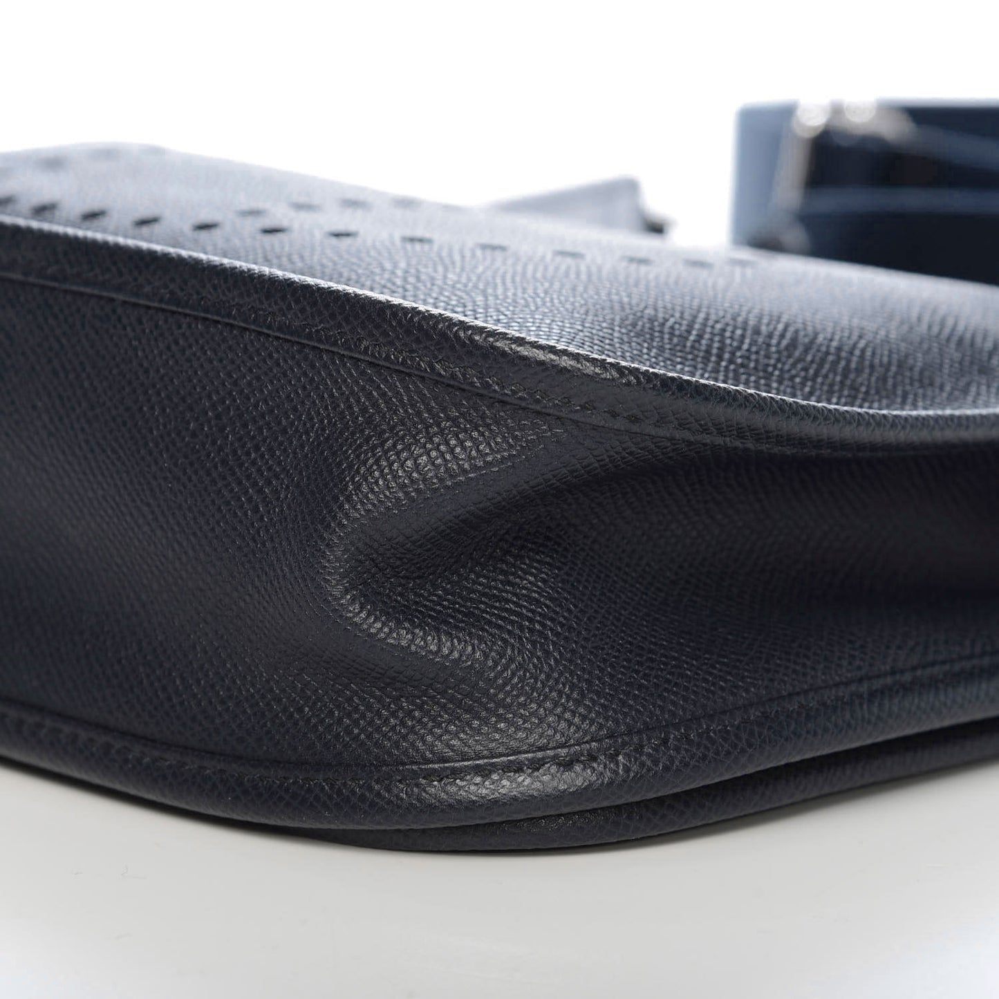 Epsom Evelyne III PM Bleu Nuit