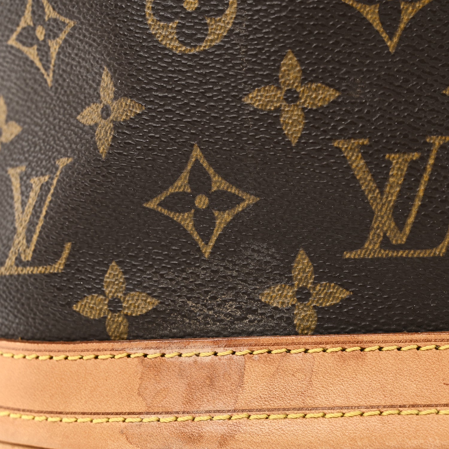 Louis Vuitton Monogram Petit Bucket 23 10 of 11