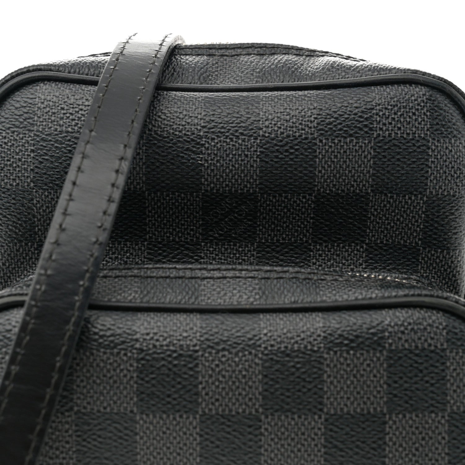 Louis Vuitton Damier Graphite Rem Bag 8 of 14