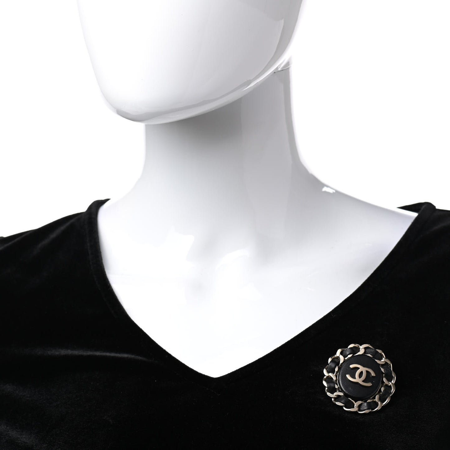 Lambskin Chain CC Brooch Black