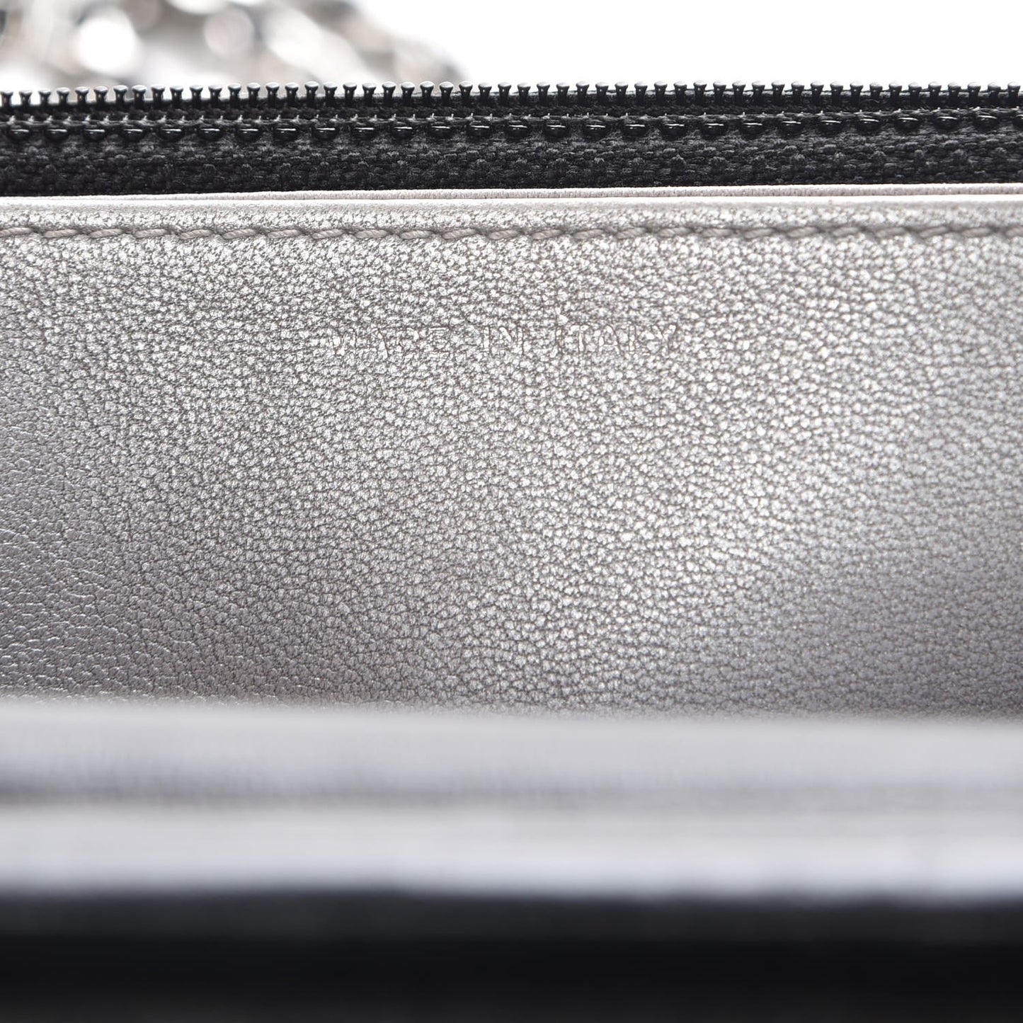 Lambskin Camellia Embossed Wallet On Chain WOC Black