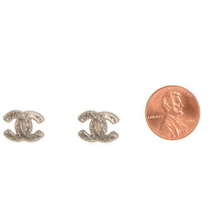 Chanel Hammered CC Earrings Silver 2 of 5