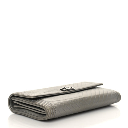 Chanel Metallic Caviar Chevron Quilted Large Boy Gusset Flap Wallet Silver 4 of 8