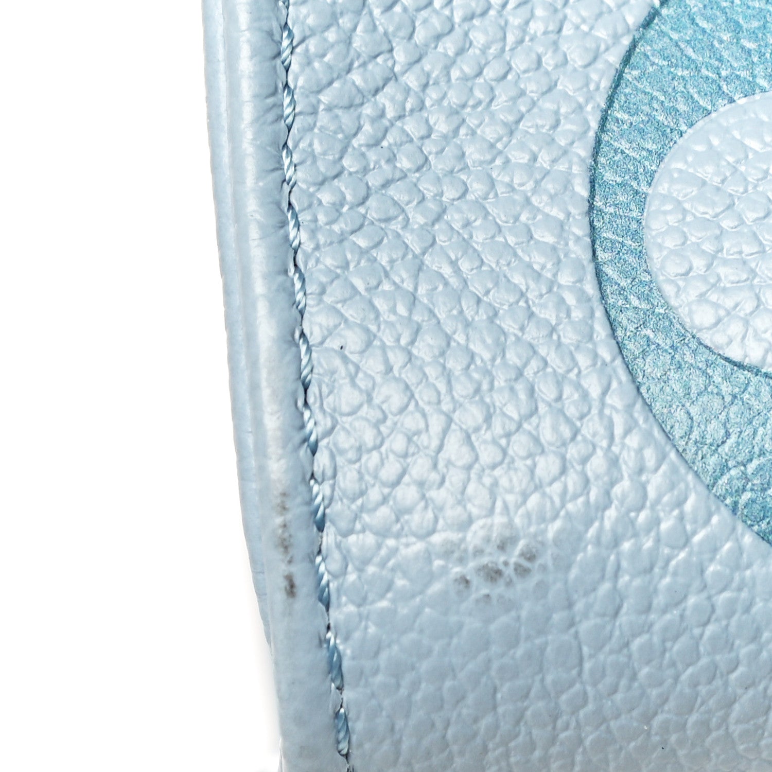 Louis Vuitton Empreinte Monogram Giant By The Pool Onthego MM Summer Blue 13 of 14
