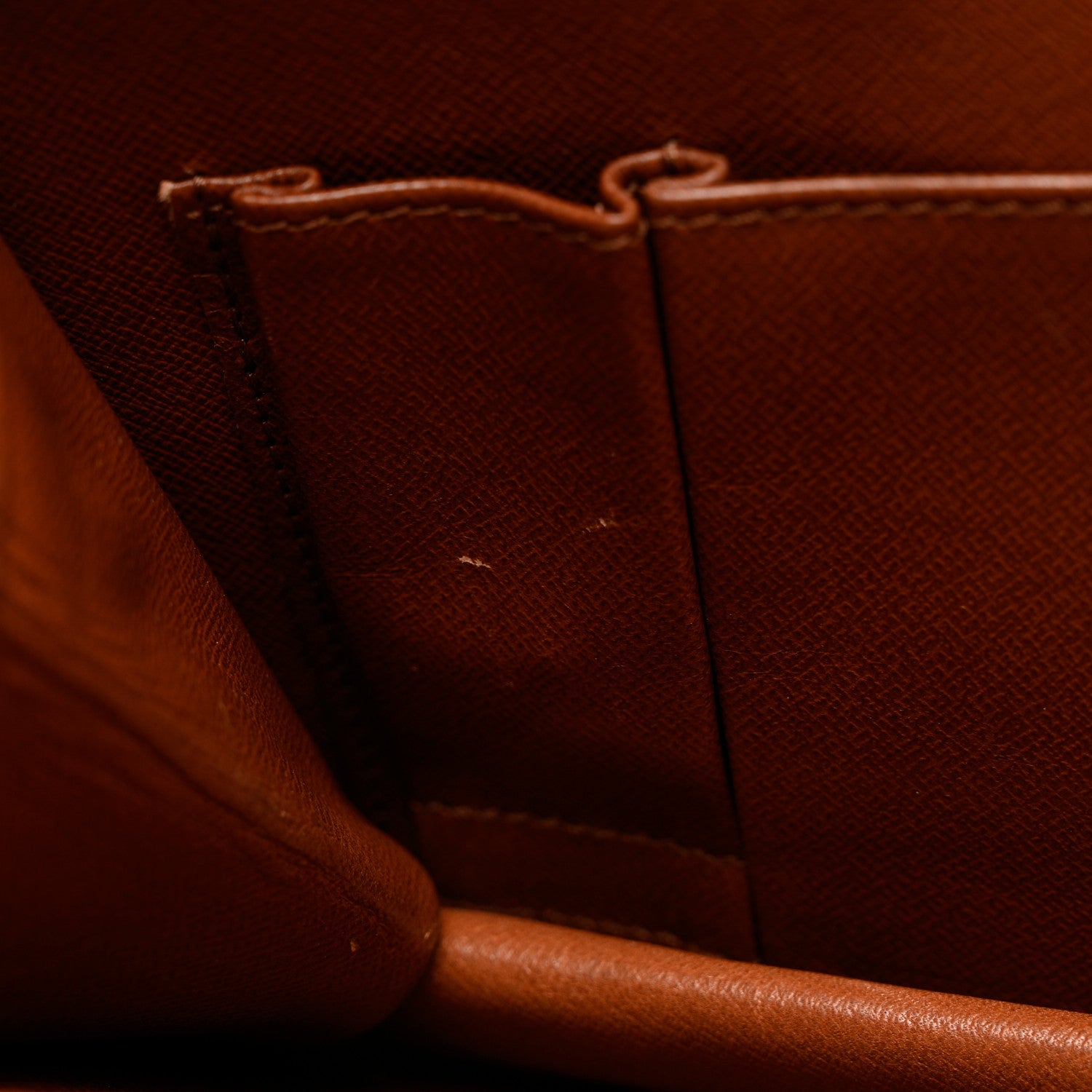 Louis Vuitton Monogram Pochette Dame 29 8 of 10