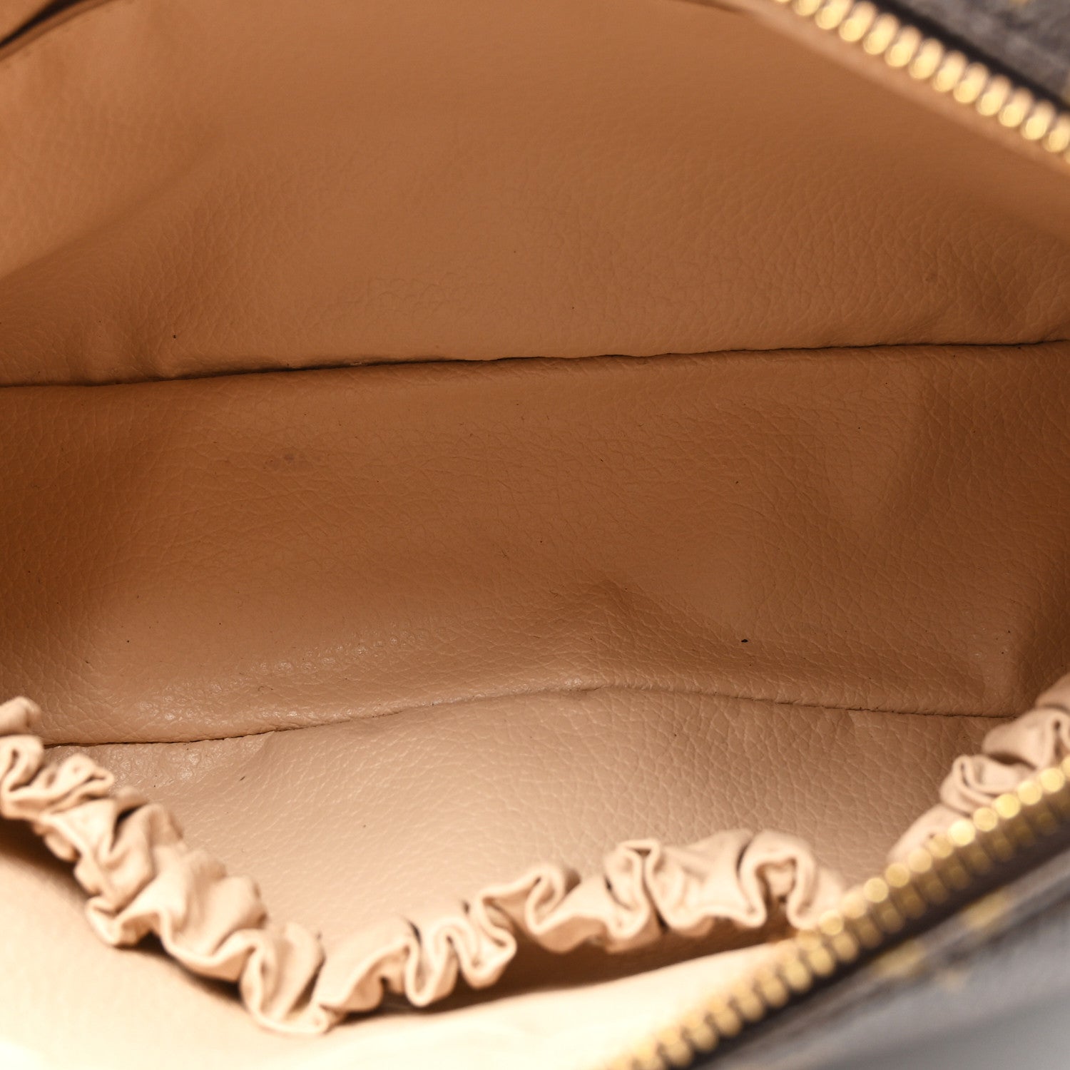 Louis Vuitton Monogram Trousse Toilette 23 5 of 8