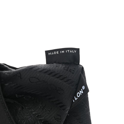 Prada Nylon Re-Edition 2005 Shoulder Bag Black 12 of 15