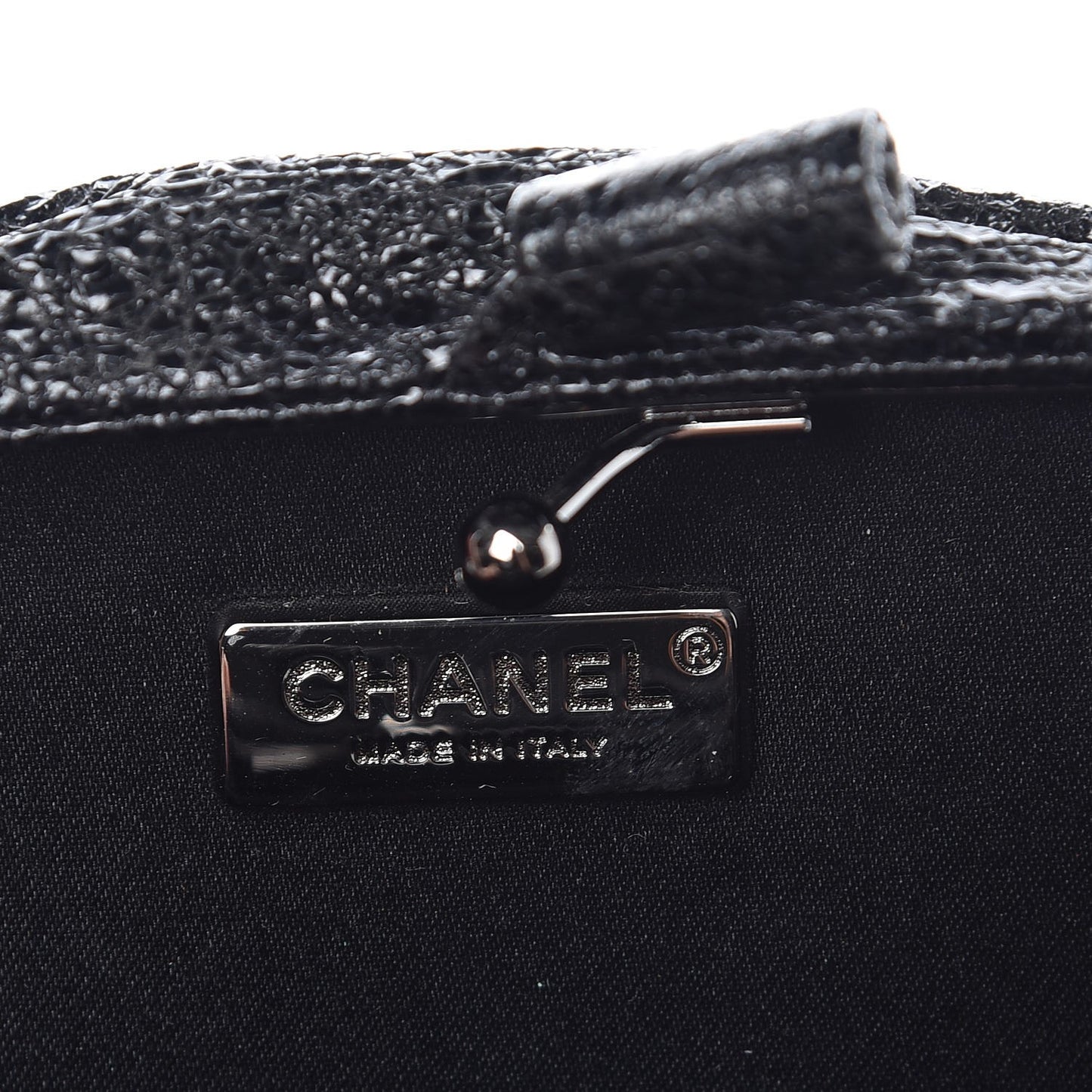 Cracked Calfskin Quilted Crystal Lion Clutch Black