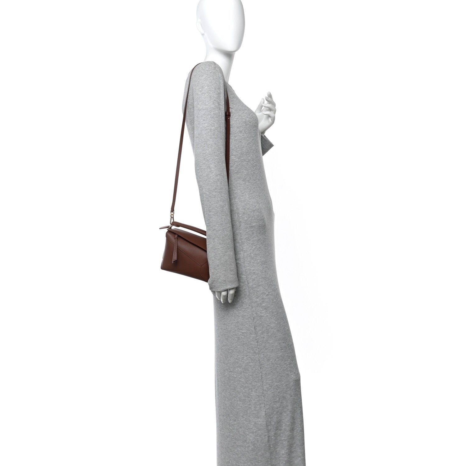 ルンバ Loewe X SUNA FUJITA Satin Calfskin Mini Hamster Puzzle Edge Bag