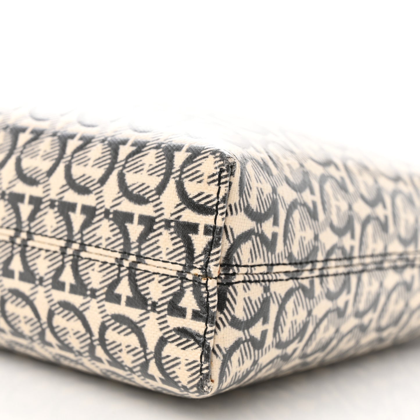 Jacquard Trifolio Shoulder Bag Beige Black