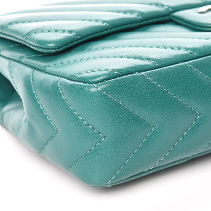 Chanel Lambskin Chevron Quilted Medium Single Flap Green 5 of 10