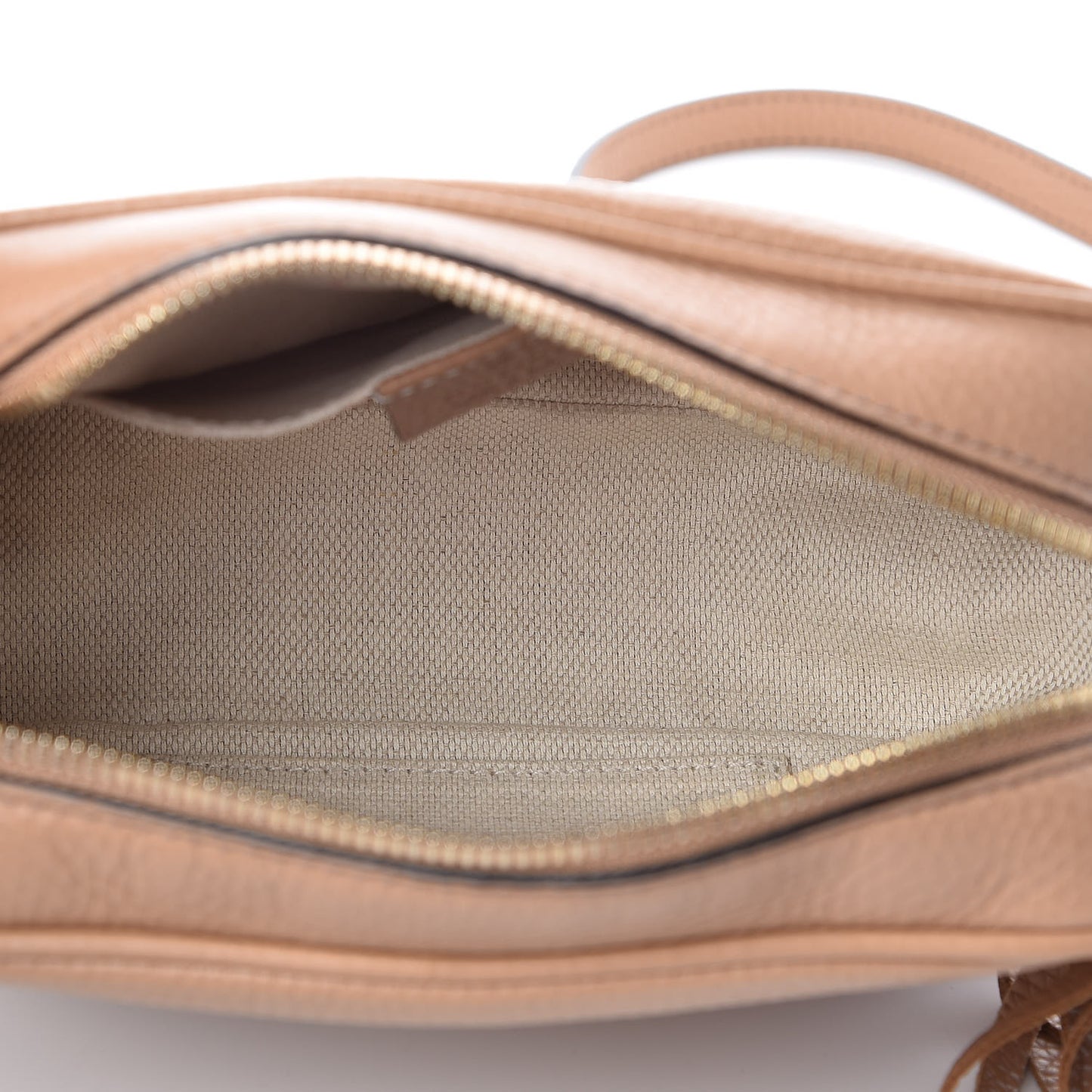 Pebbled Calfskin Small Soho Disco Bag Camelia