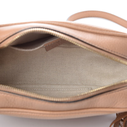Gucci Pebbled Calfskin Small Soho Disco Bag Camelia 7 of 10