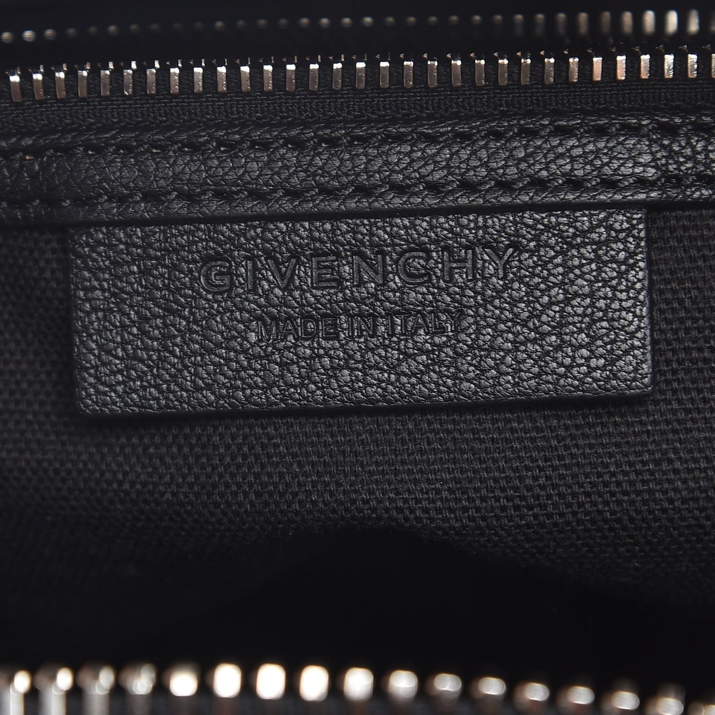 Sugar Goatskin Small Antigona Black