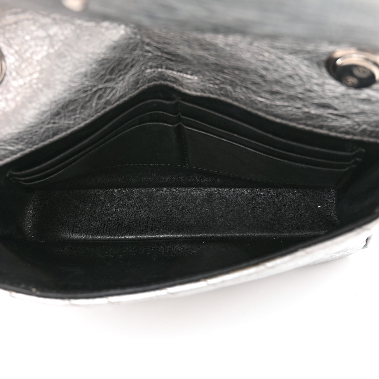 Metallic Arena Calfskin Logo Matelasse BB Chain Wallet Argent