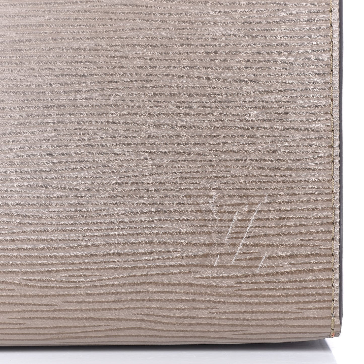 Epi Monogram Pochette Voyage MM