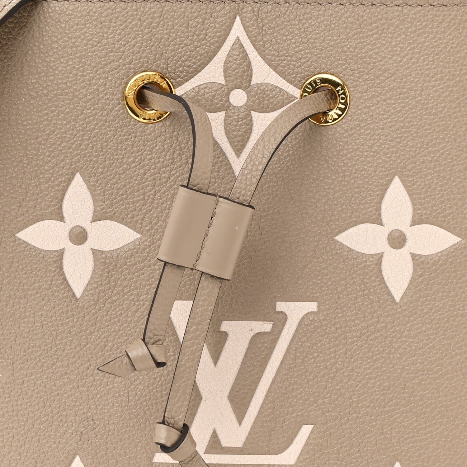 Louis Vuitton Empreinte Monogram Giant Neonoe MM Tourterelle Creme 8 of 14