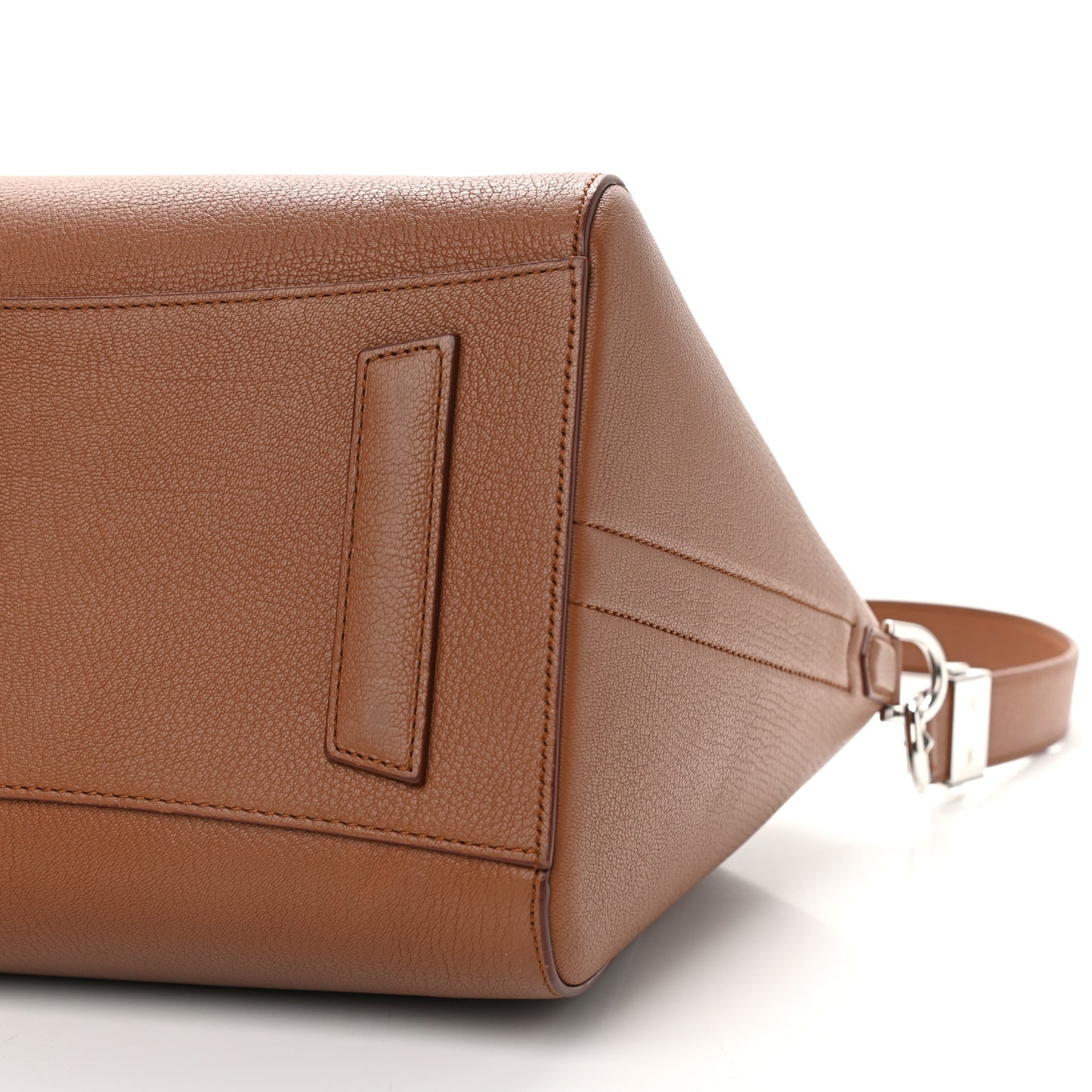Sugar Goatskin Medium Antigona Cognac