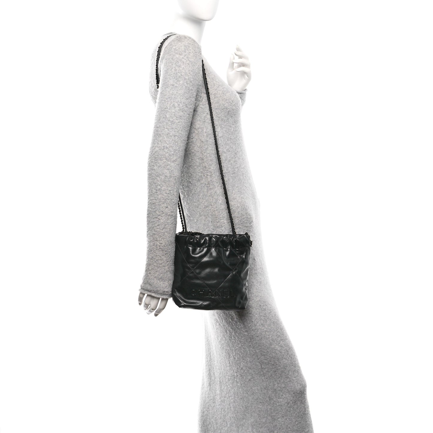 Shiny Calfskin Quilted Mini Chanel 22 So Black