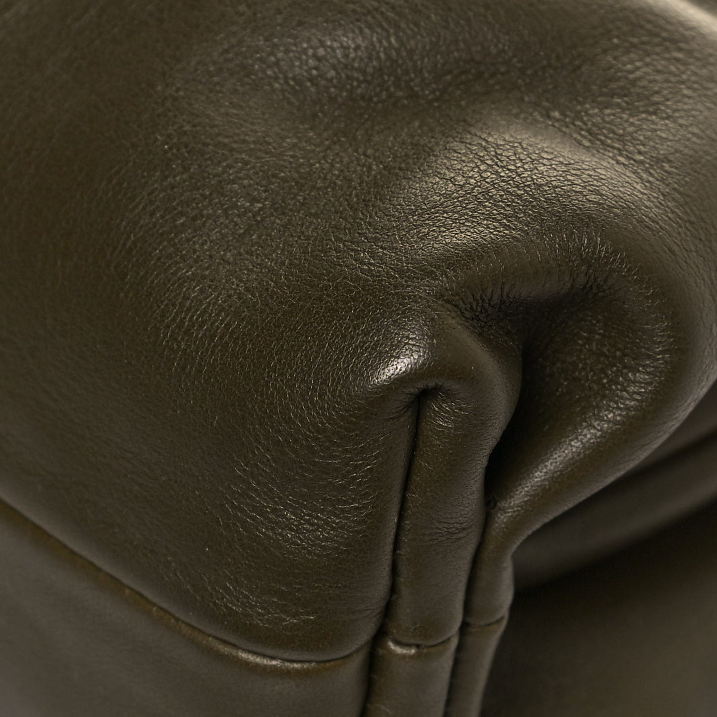 Butter Calfskin The Mini Pouch Kaki Fondente