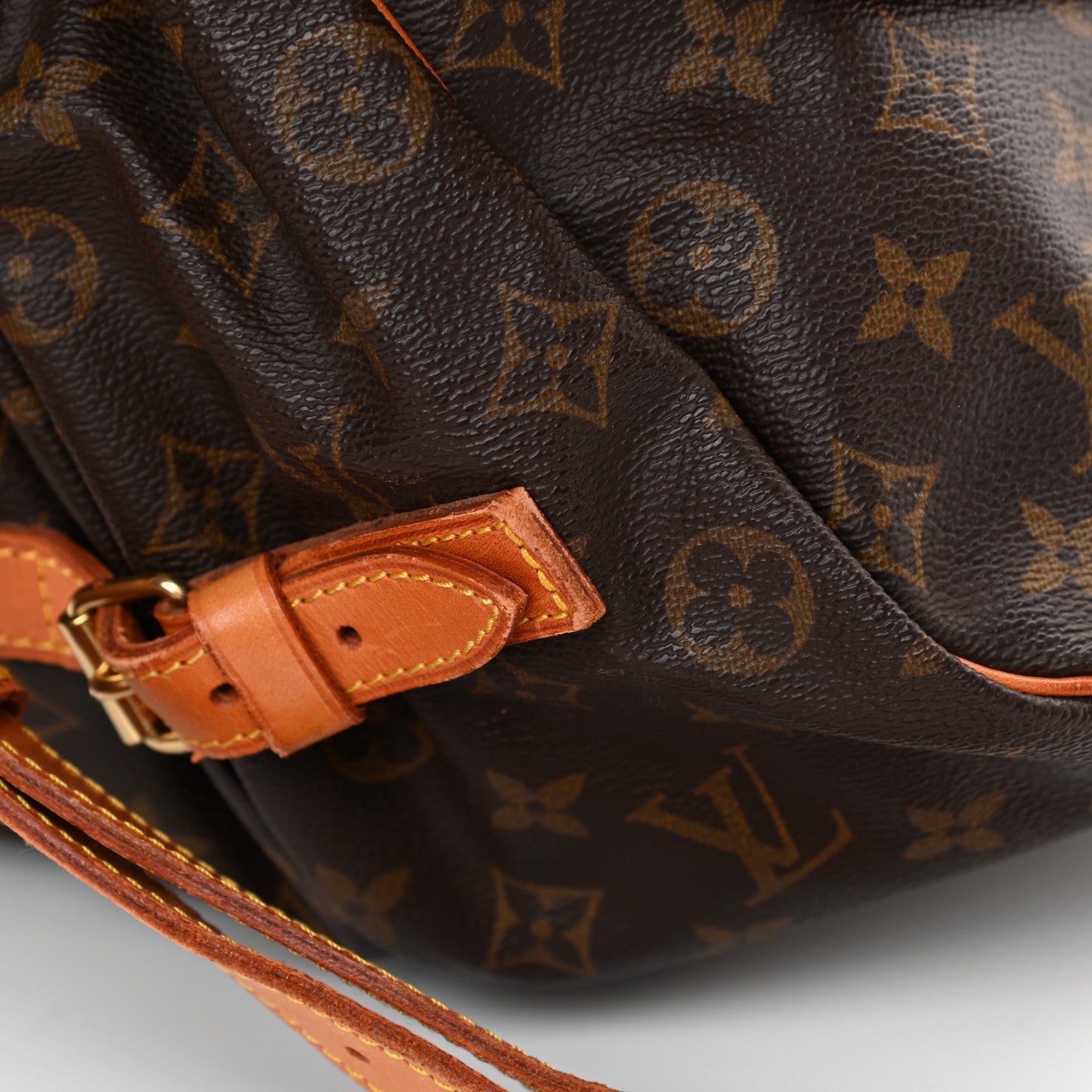 Louis Vuitton Monogram Saumur 35 16 of 16