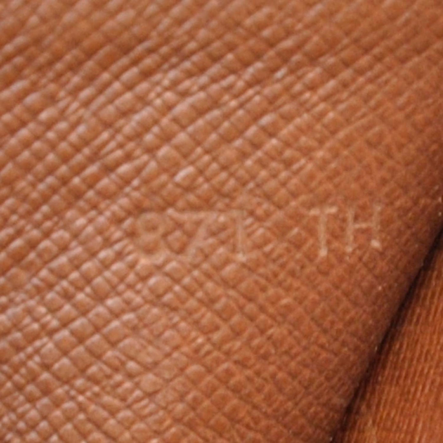 Monogram Pochette Dame 26