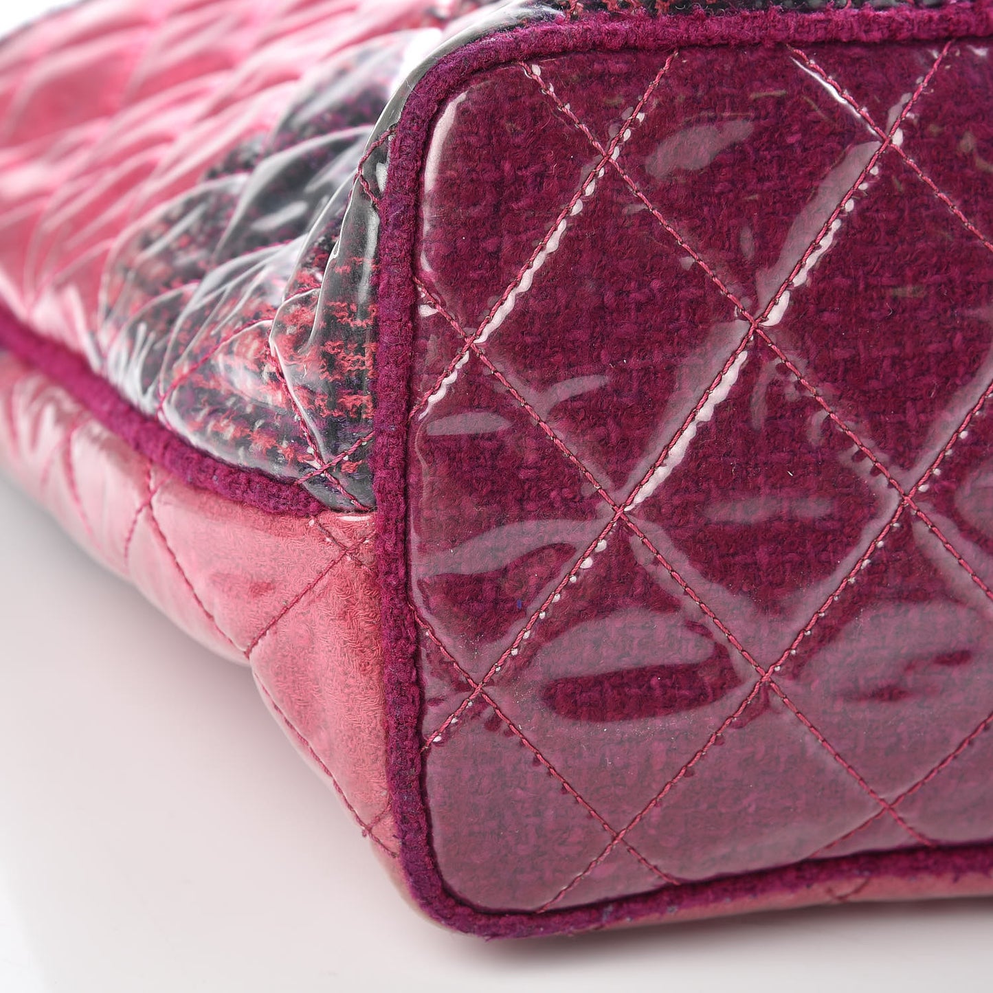 Vinyl Funny Tweed Patchwork Tote Fuchsia